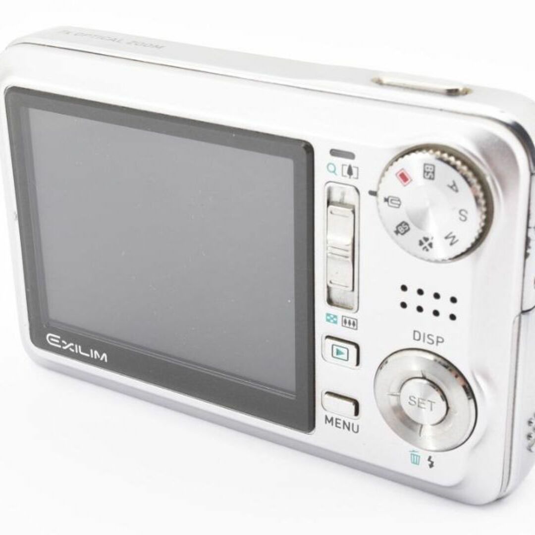 CASIO(カシオ)の✨箱付完動品✨CASIO EXILIM EX-V7 シルバー　デジタルカメラ スマホ/家電/カメラのカメラ(コンパクトデジタルカメラ)の商品写真