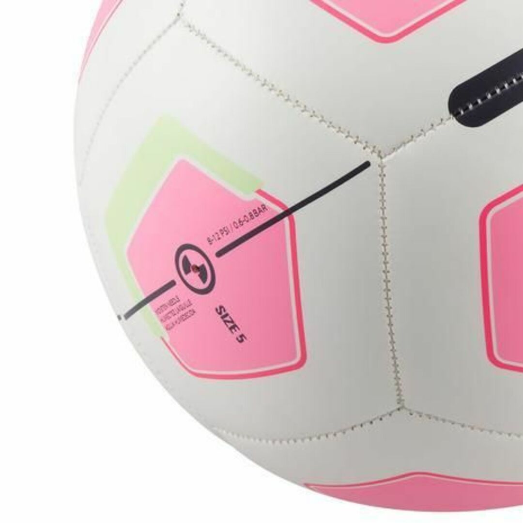 新品　ナイキ　サッカーボール　５号球 スポーツ/アウトドアのサッカー/フットサル(ボール)の商品写真