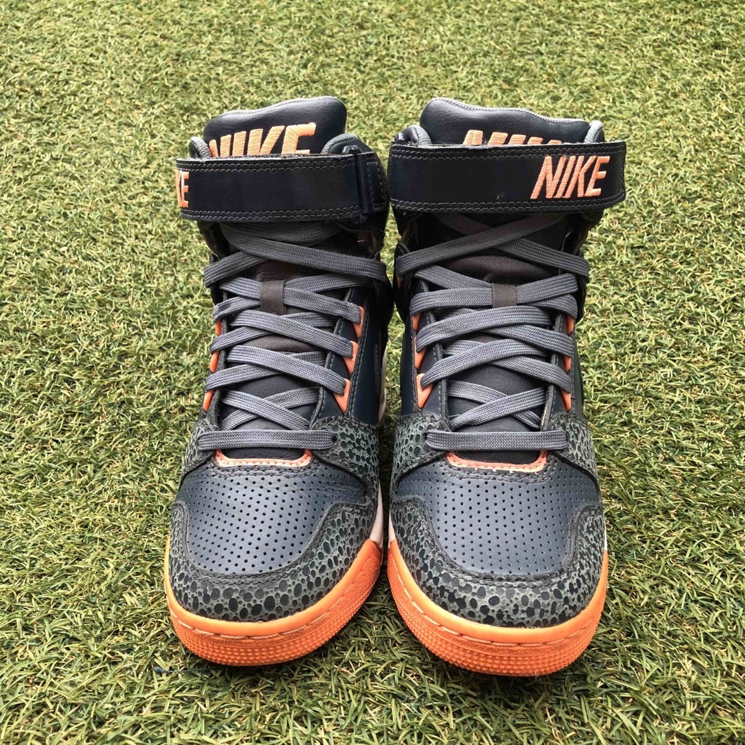 NIKE - 美品23 NIKE ナイキ エアレボリューション SKY HI HW831 NIKE - 美品23 NIKE ナイキ エアレボリューション SKY HI HW831