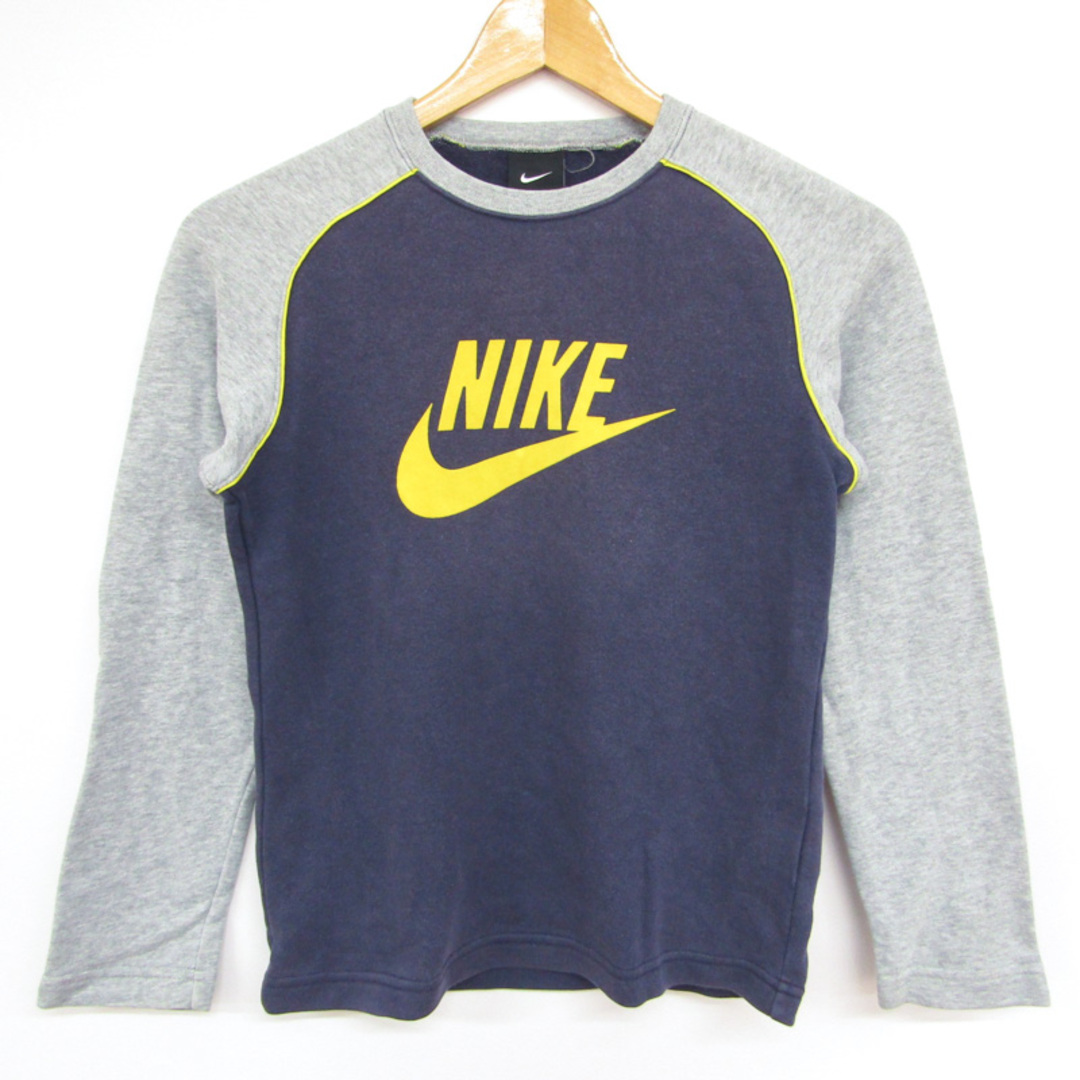 NIKE(ナイキ)のナイキ 長袖Tシャツ ロゴT ラグラン袖 スポーツウエア キッズ 男の子用 Sサイズ ネイビー×グレー NIKE キッズ/ベビー/マタニティのキッズ服男の子用(90cm~)(Tシャツ/カットソー)の商品写真