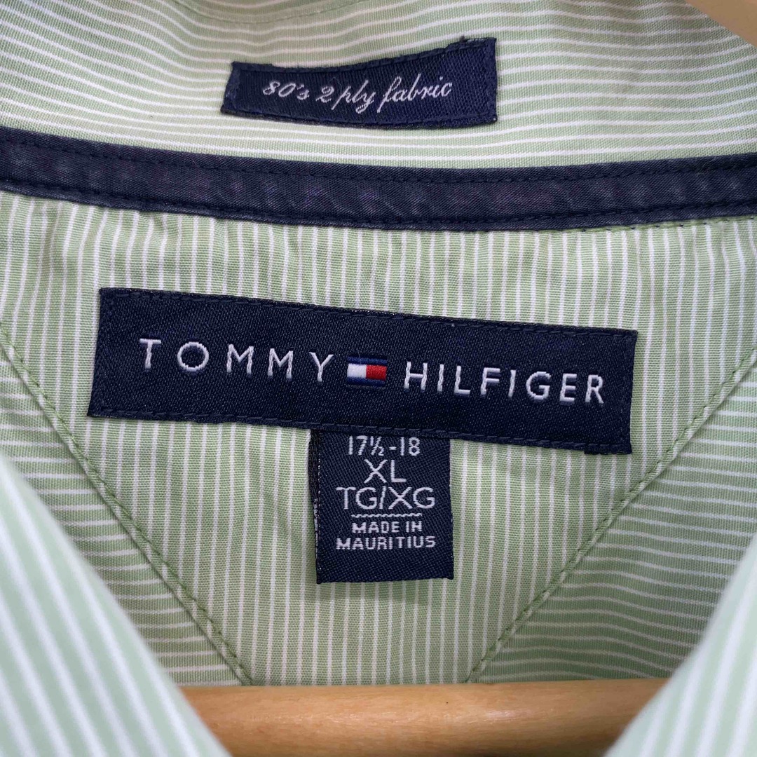 TOMMY HILFIGER(トミーヒルフィガー)のTOMMY HILFIGER メンズ トミーヒルフィガー シャツ ストライプ　ボタンダウン メンズのトップス(シャツ)の商品写真