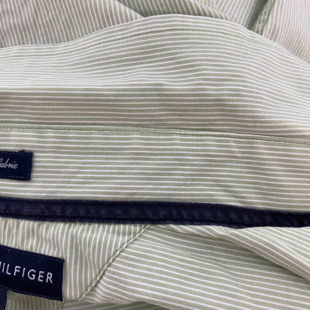 TOMMY HILFIGER(トミーヒルフィガー)のTOMMY HILFIGER メンズ トミーヒルフィガー シャツ ストライプ　ボタンダウン メンズのトップス(シャツ)の商品写真