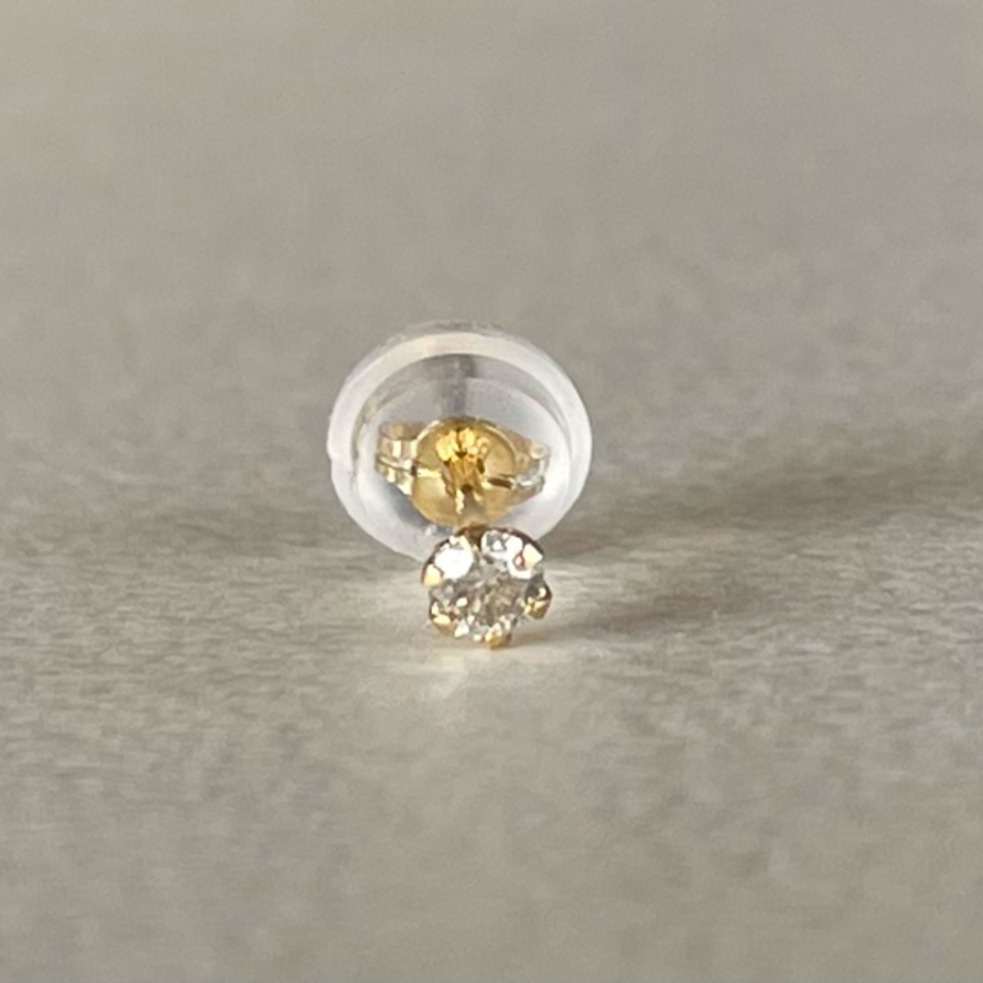 ダイヤモンドピアス 片耳 K18ピアス 0.05ct K18ダイヤモンドピアス メンズのアクセサリー(ピアス(片耳用))の商品写真