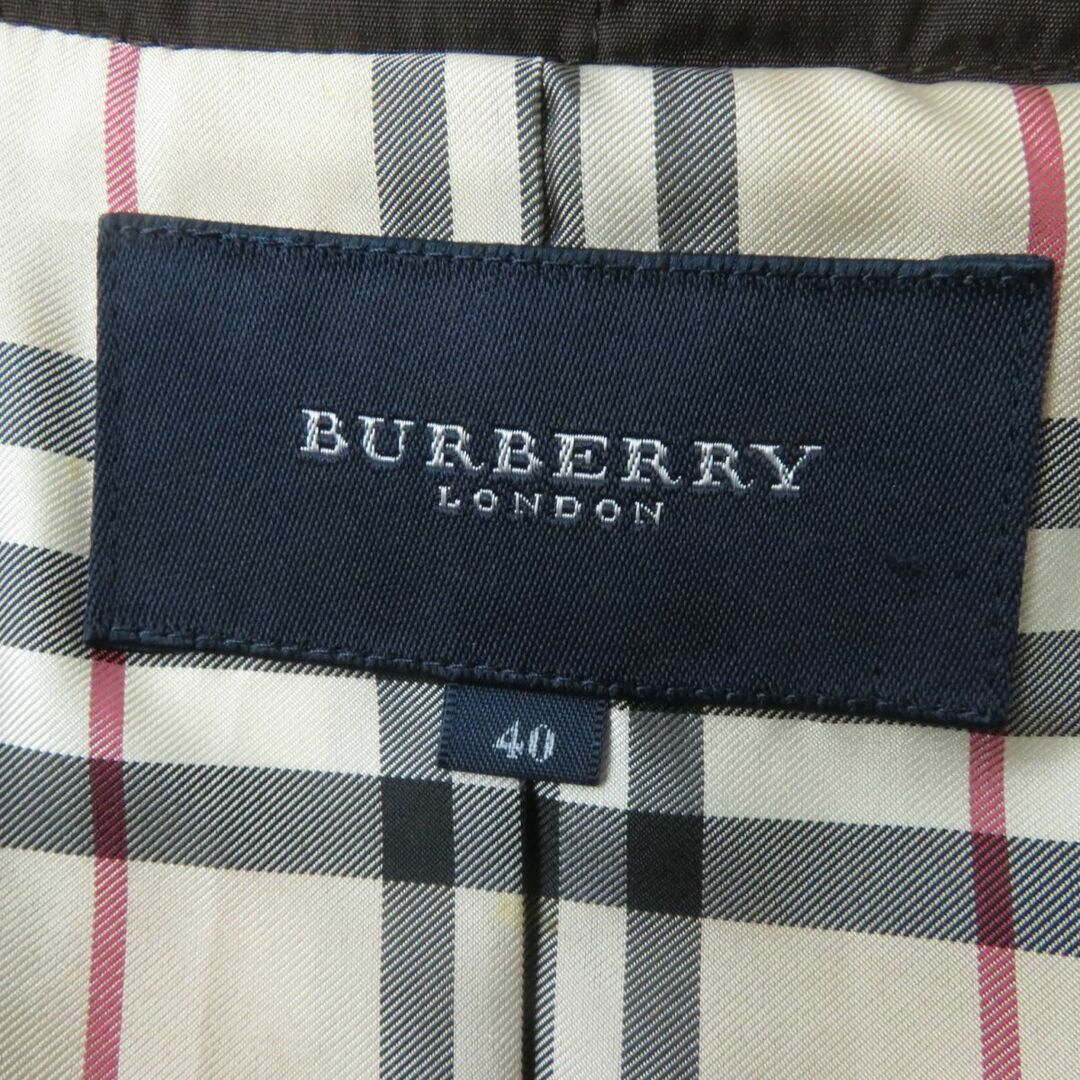 BURBERRY(バーバリー)の極美品☆正規品 バーバリー ロンドン FC064-711 裏地ノバチェック シルク混 中綿入り キルティングジャケット/ハーフコート ブラウン 40 レディースのジャケット/アウター(その他)の商品写真