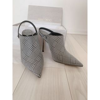 ジミーチュウ(JIMMY CHOO)の新品未使用　ジミーチュウ　グリッター　ブーツ　ブーティ　星 ラメ パンプス(ハイヒール/パンプス)