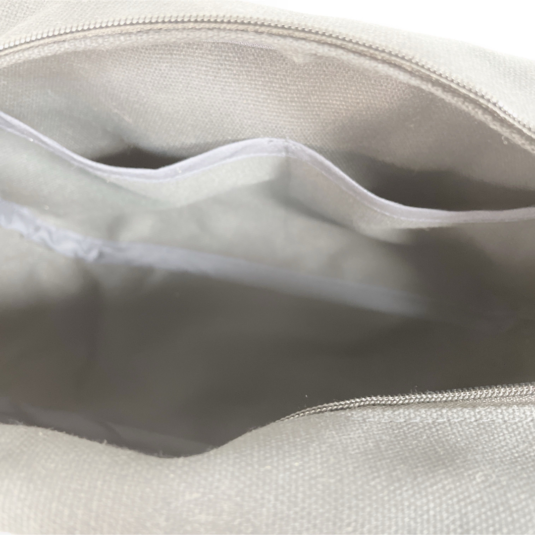 mina perhonen(ミナペルホネン)のポシェット / タンバリン(ウール混) ネイビー / ミナペルホネン レディースのバッグ(ショルダーバッグ)の商品写真