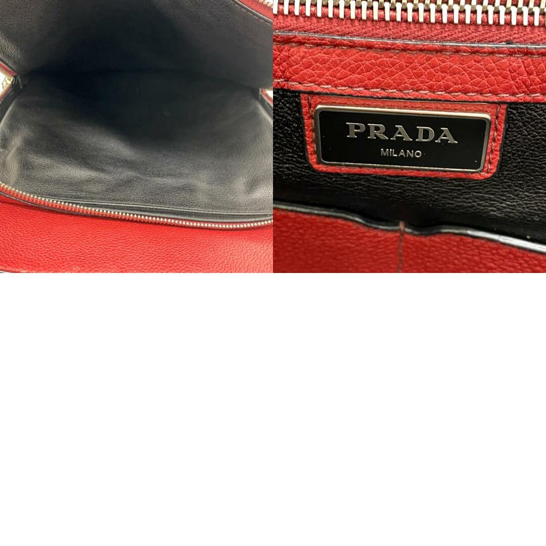 PRADA(プラダ)のプラダ PRADA リュック・デイパック
 バックパック VZ063T レッド レディースのバッグ(リュック/バックパック)の商品写真