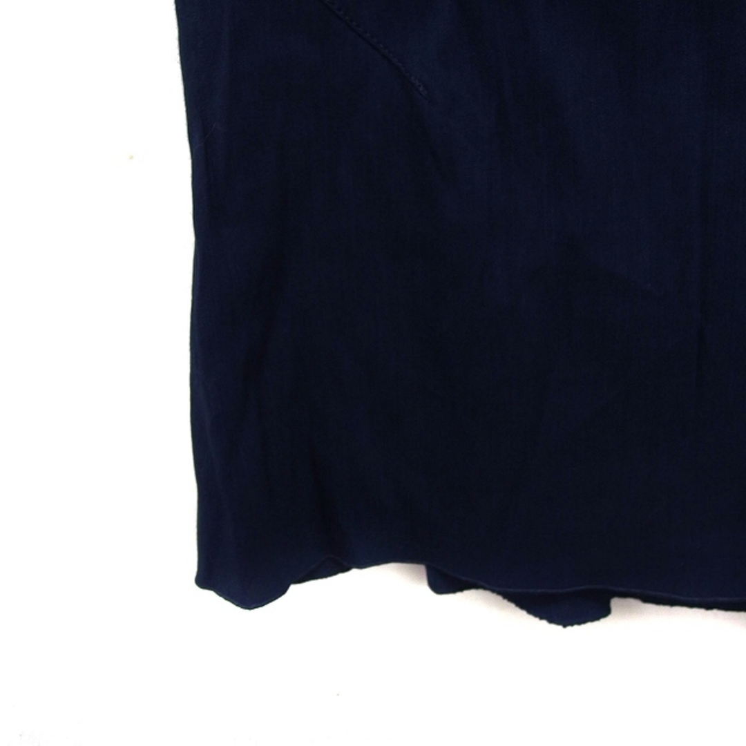IENA(イエナ)のイエナ IENA ノースリーブ シャツ ブラウス Vネック 無地 リネン 麻 紺 レディースのトップス(シャツ/ブラウス(半袖/袖なし))の商品写真