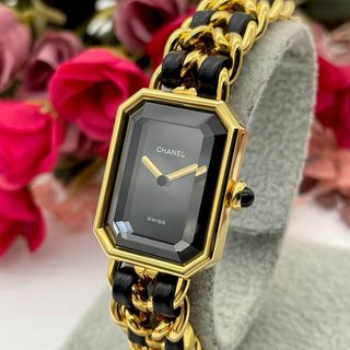 CHANEL - T612 シャネル プルミエールM 黒文字盤×ゴールド色 クォーツ CHANEL - T612 シャネル プルミエールM 黒文字盤×ゴールド色 クォーツ