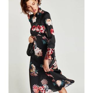 ザラ(ZARA)のZARA チャイナワンピース 花柄　USA Sサイズ(ロングワンピース/マキシワンピース)