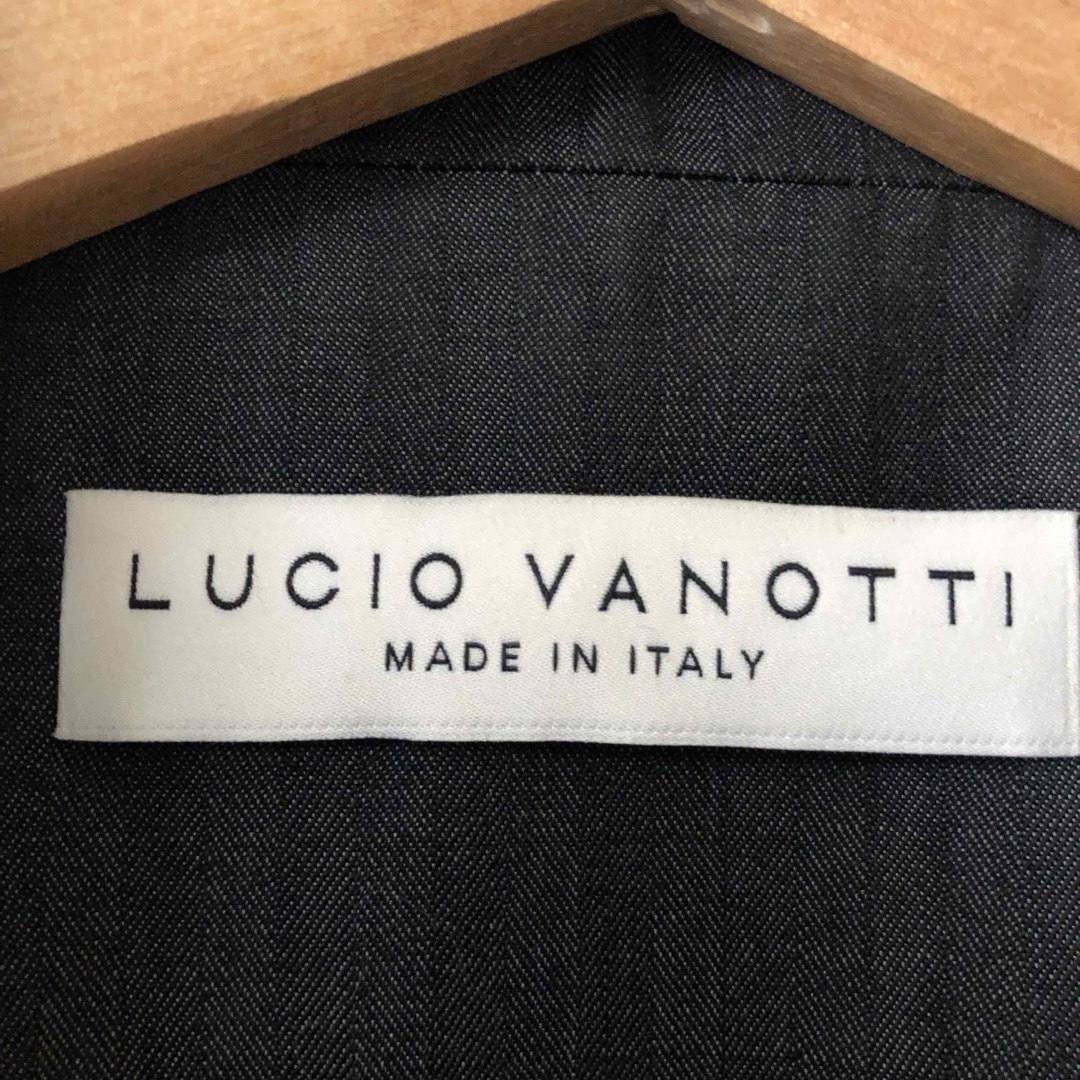 美品Lucio Vanotti ジレ　サイズ4 メンズのトップス(ベスト)の商品写真