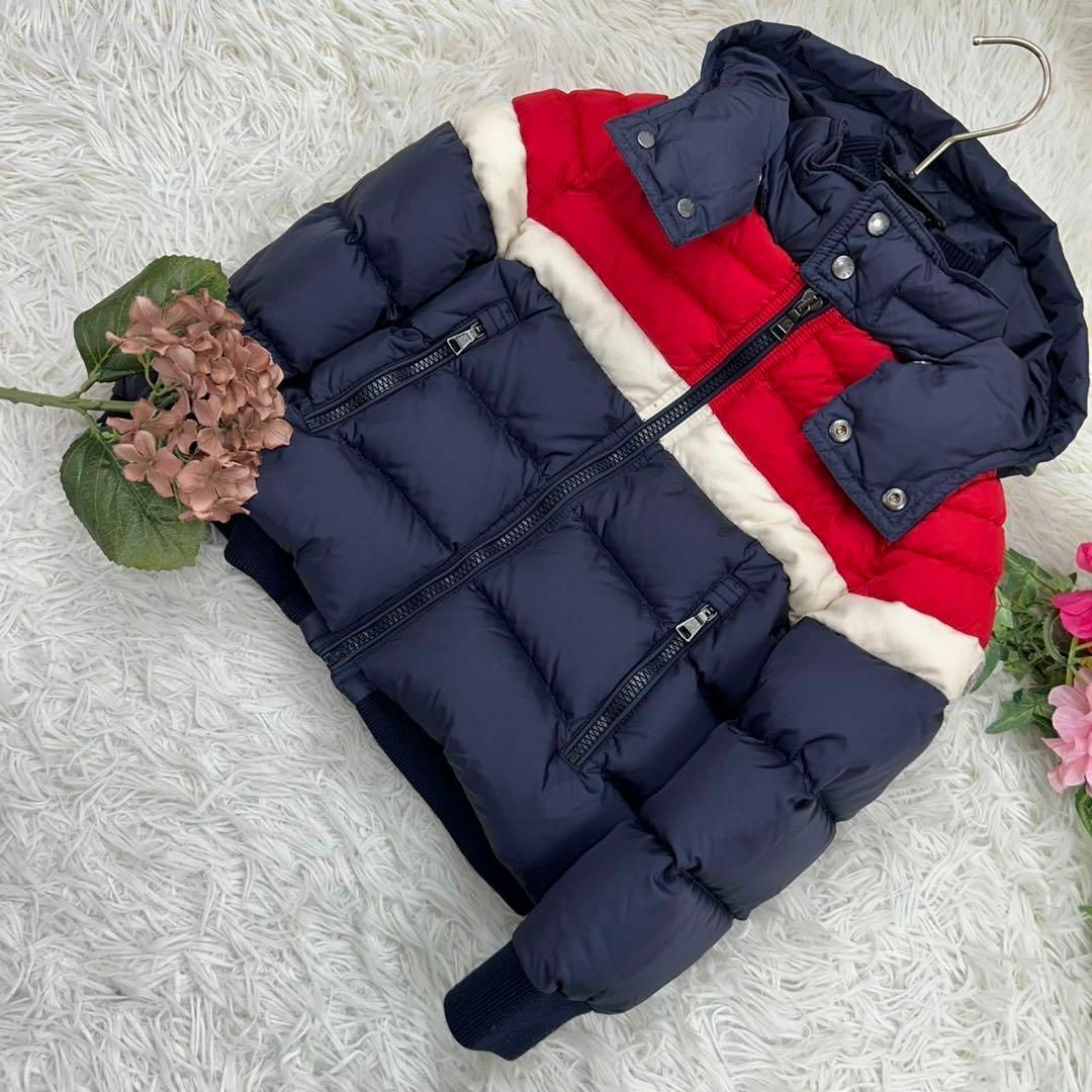 MONCLER(モンクレール)のモンクレール キッズ 115cm メンズ ダウンジャケット ボーダー フード キッズ/ベビー/マタニティのキッズ服男の子用(90cm~)(ジャケット/上着)の商品写真