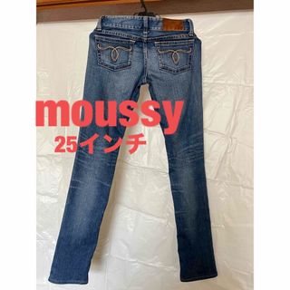 マウジー(moussy)の★美品★moussyデニムジーンズ　ラベル鹿皮カッコいい(デニム/ジーンズ)