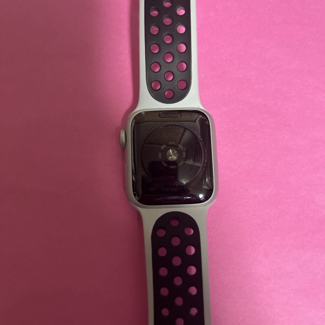 Apple Watch(アップルウォッチ)のApplewatch SE メンズの時計(腕時計(デジタル))の商品写真