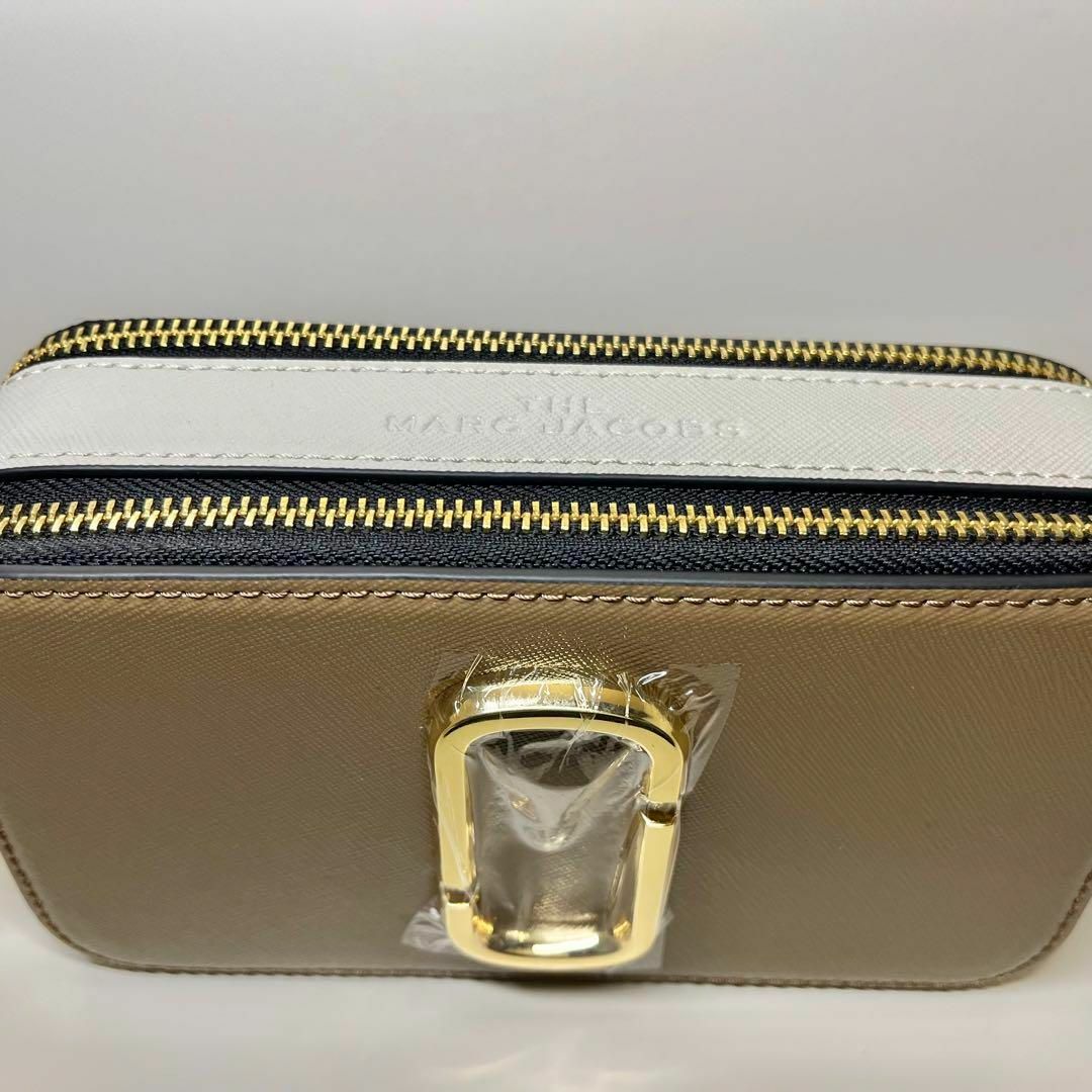 MARC JACOBS(マークジェイコブス)の✨新品✨MARC JACOBS ショルダーバッグ フレンチグレーマルチ レディースのバッグ(ショルダーバッグ)の商品写真