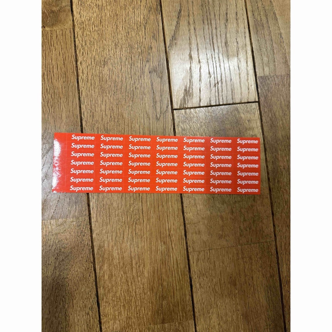 supreme small box ステッカー メンズのメンズ その他(その他)の商品写真