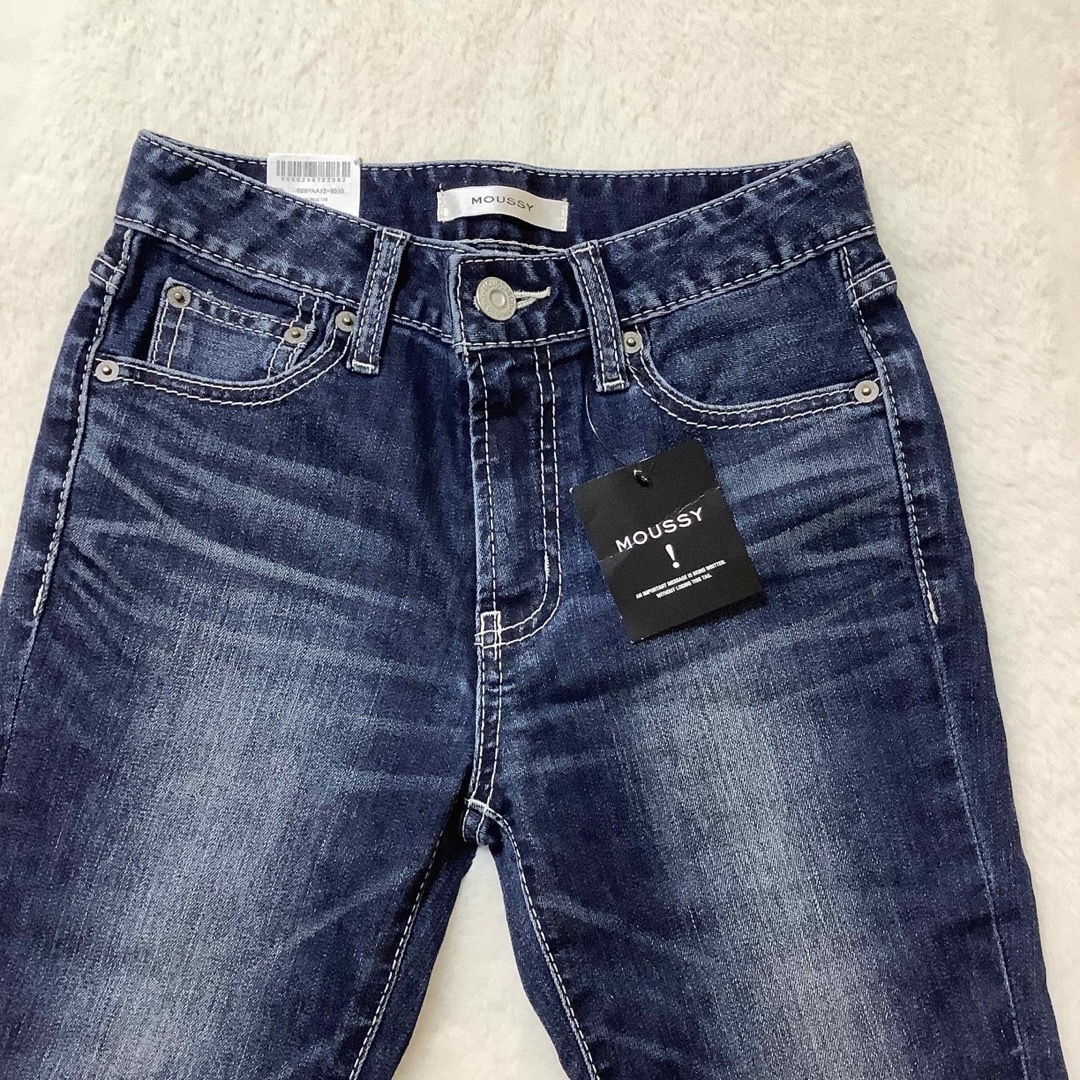 moussy(マウジー)の【新品】 WAIST FIT STRECH SKINNY MOUSSY 24 レディースのパンツ(デニム/ジーンズ)の商品写真