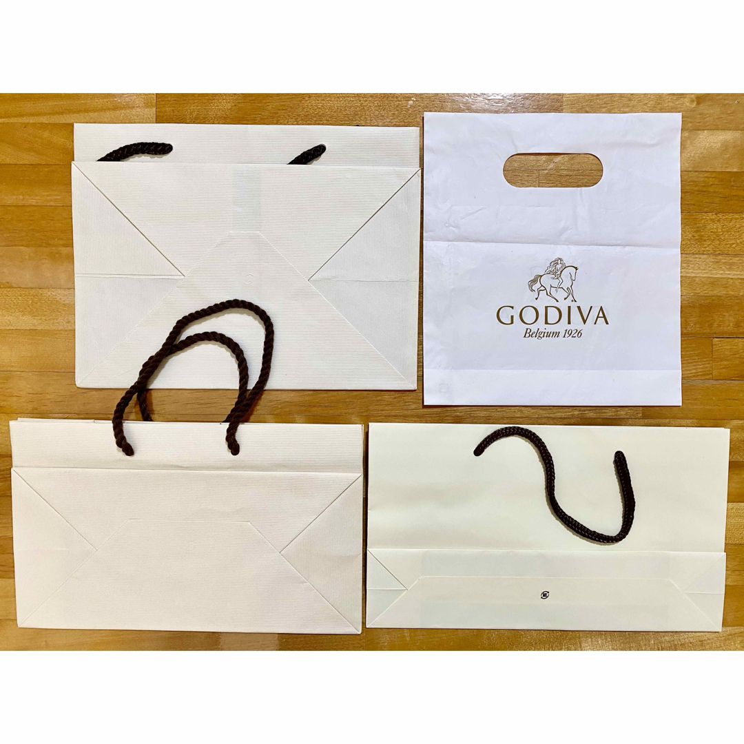 GODIVA(ゴディバ)の【美品】GODIVA ゴディバ 紙袋 ショップ袋 ショッパー　 レディースのバッグ(ショップ袋)の商品写真