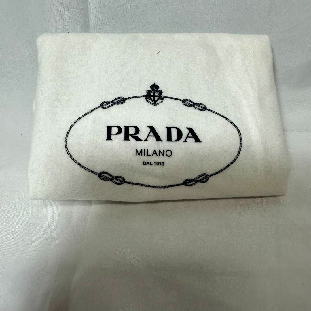 PRADA(プラダ)の美品　PRADA プラダ　ビニール　ハンドバッグ　クリームイエロー レディースのバッグ(ハンドバッグ)の商品写真