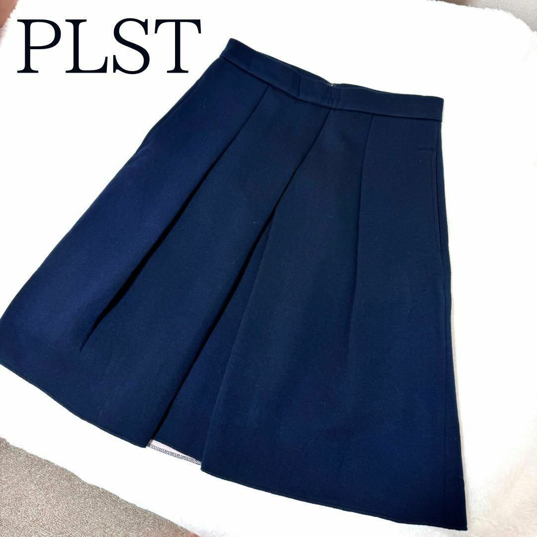 PLST(プラステ)のプラステ ジャージー ひざ丈 スカート Sサイズ ネイビー PLST  美品 レディースのスカート(ひざ丈スカート)の商品写真