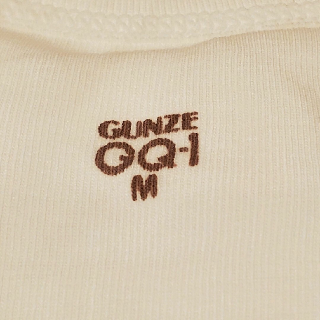 GUNZE(グンゼ)のグンゼ  半袖U首シャツ Mサイズ 抗菌防臭加工 綿100％ ホワイト タイ製 メンズのトップス(Tシャツ/カットソー(半袖/袖なし))の商品写真