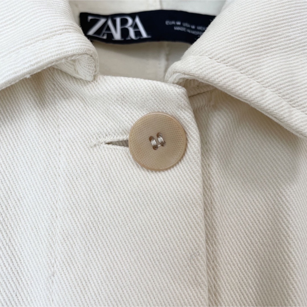 ZARA(ザラ)のZARA フリンジミリタリージャケット　切りっぱなし　KBF Ungrid レディースのジャケット/アウター(ミリタリージャケット)の商品写真