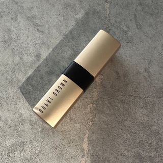 ボビイブラウン(BOBBI BROWN)のBobby Brown リュクスマット レッドカーペット(口紅)