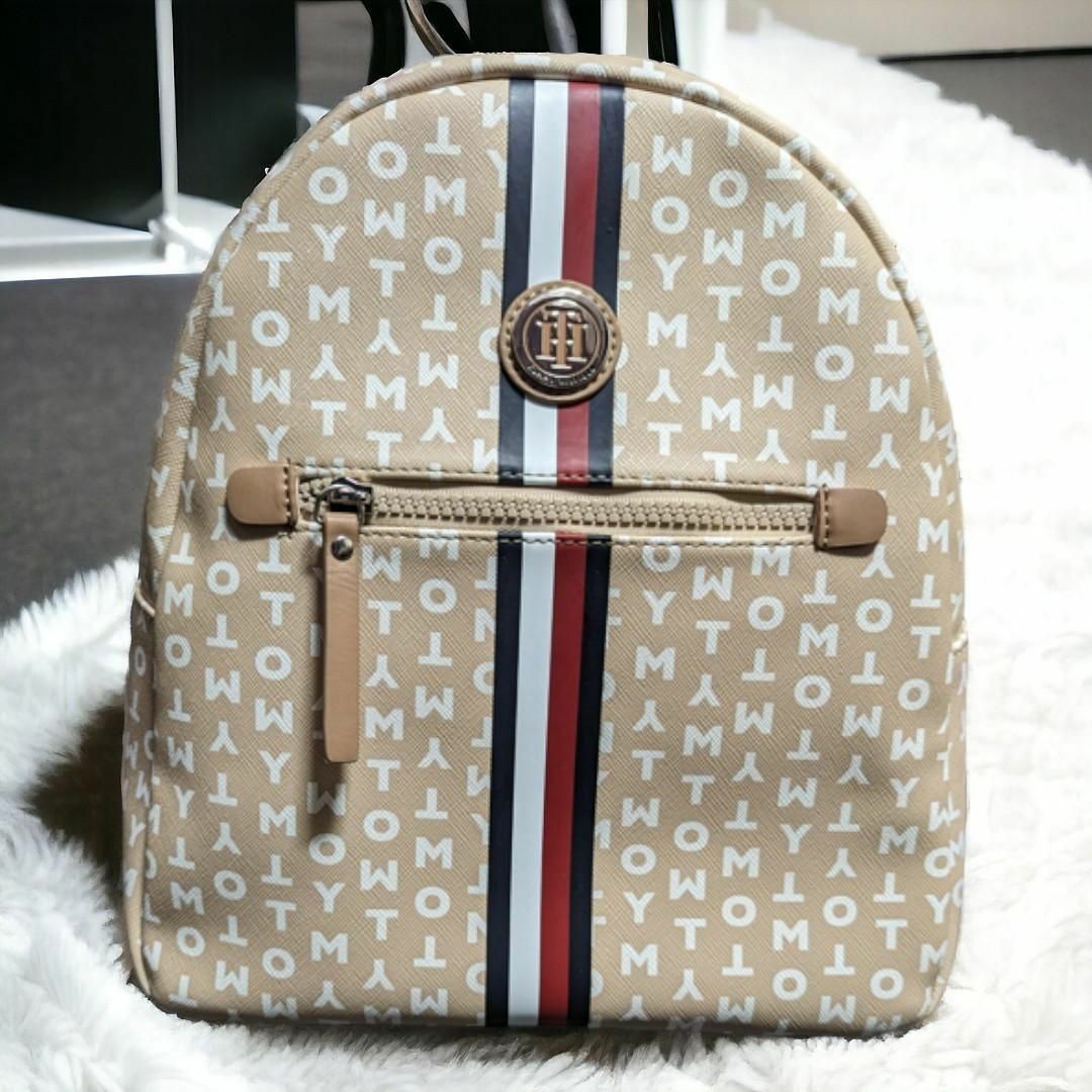 TOMMY HILFIGER(トミーヒルフィガー)のトミーヒルフィガー TOMMY HILFIGER THロゴ トリコロール バッグ レディースのバッグ(リュック/バックパック)の商品写真