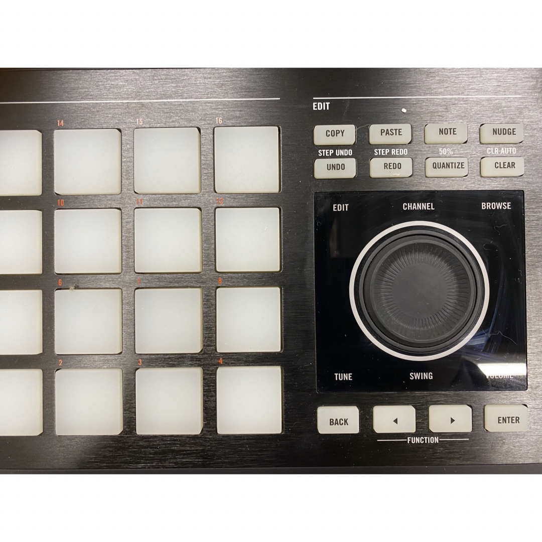 NATIVE INSTRUMENTS(ネイティブインストゥルメンツ)のMASCHINE STUDIO Native Instruments  DTM 楽器のDTM/DAW(MIDIコントローラー)の商品写真