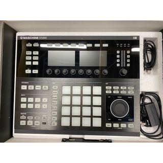 ネイティブインストゥルメンツ(NATIVE INSTRUMENTS)のMASCHINE STUDIO Native Instruments  DTM(MIDIコントローラー)