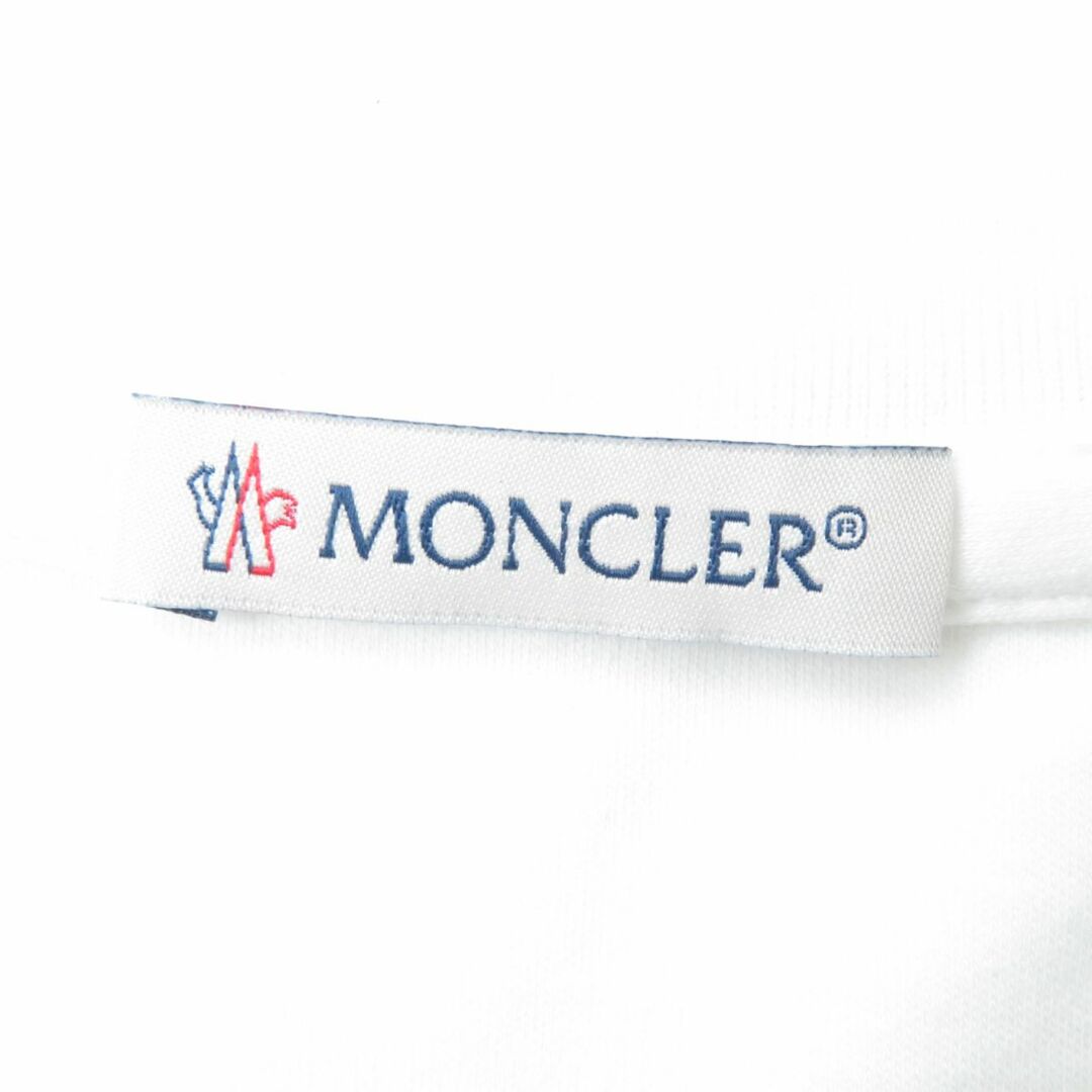 MONCLER(モンクレール)の未使用品☆正規品 MONCLER モンクレール T-SHIRT ロゴデザイン 半袖 クルーネック Tシャツ/カットソー ホワイト L レディース タグ付き レディースのトップス(Tシャツ(半袖/袖なし))の商品写真