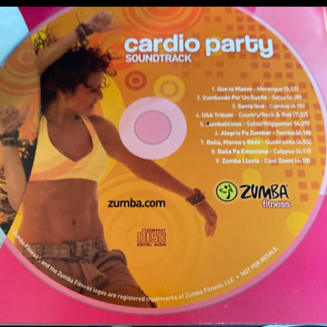 Zumba(ズンバ)のZUMBAトーニングスティックとCD エンタメ/ホビーのDVD/ブルーレイ(スポーツ/フィットネス)の商品写真