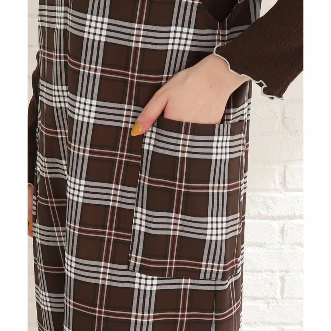 SHOO・LA・RUE(シューラルー)のシューラルー　チェック柄　Vネックジャンスカ レディースのスカート(ロングスカート)の商品写真