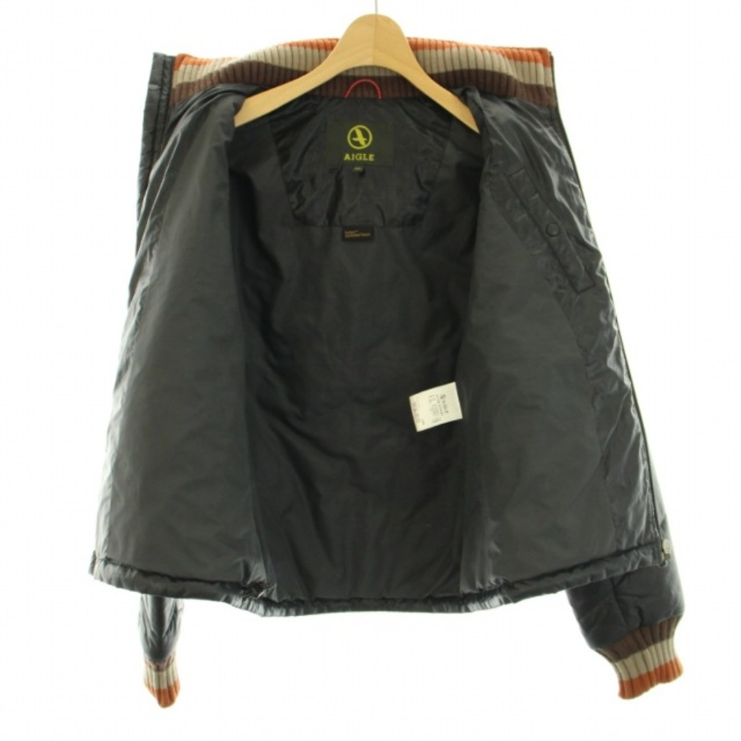 AIGLE(エーグル)のエーグル 中綿ジャケット スタンドカラー ショート丈 リブ ロゴ刺繍 XS 黒 レディースのジャケット/アウター(その他)の商品写真