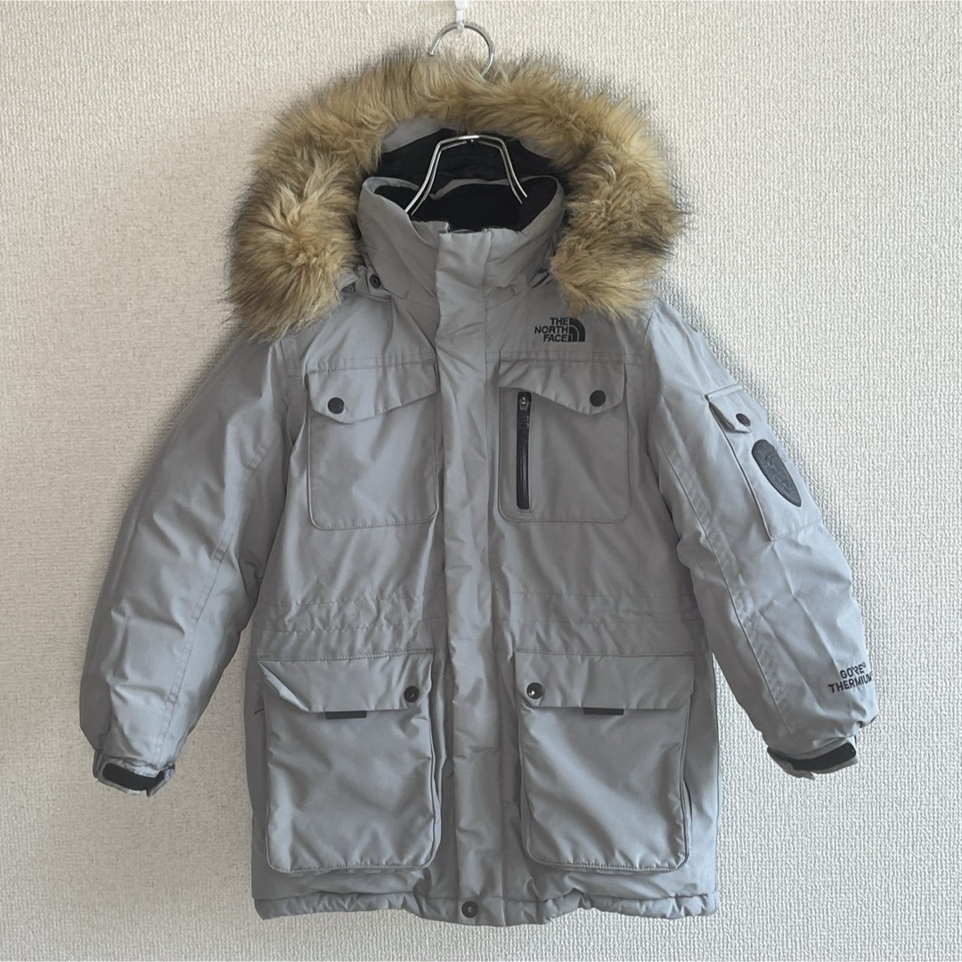 THE NORTH FACE(ザノースフェイス)の【キッズ】ノースフェイス　ダウンジャケット　マクマード　グレー　キッズ120 キッズ/ベビー/マタニティのキッズ服男の子用(90cm~)(ジャケット/上着)の商品写真