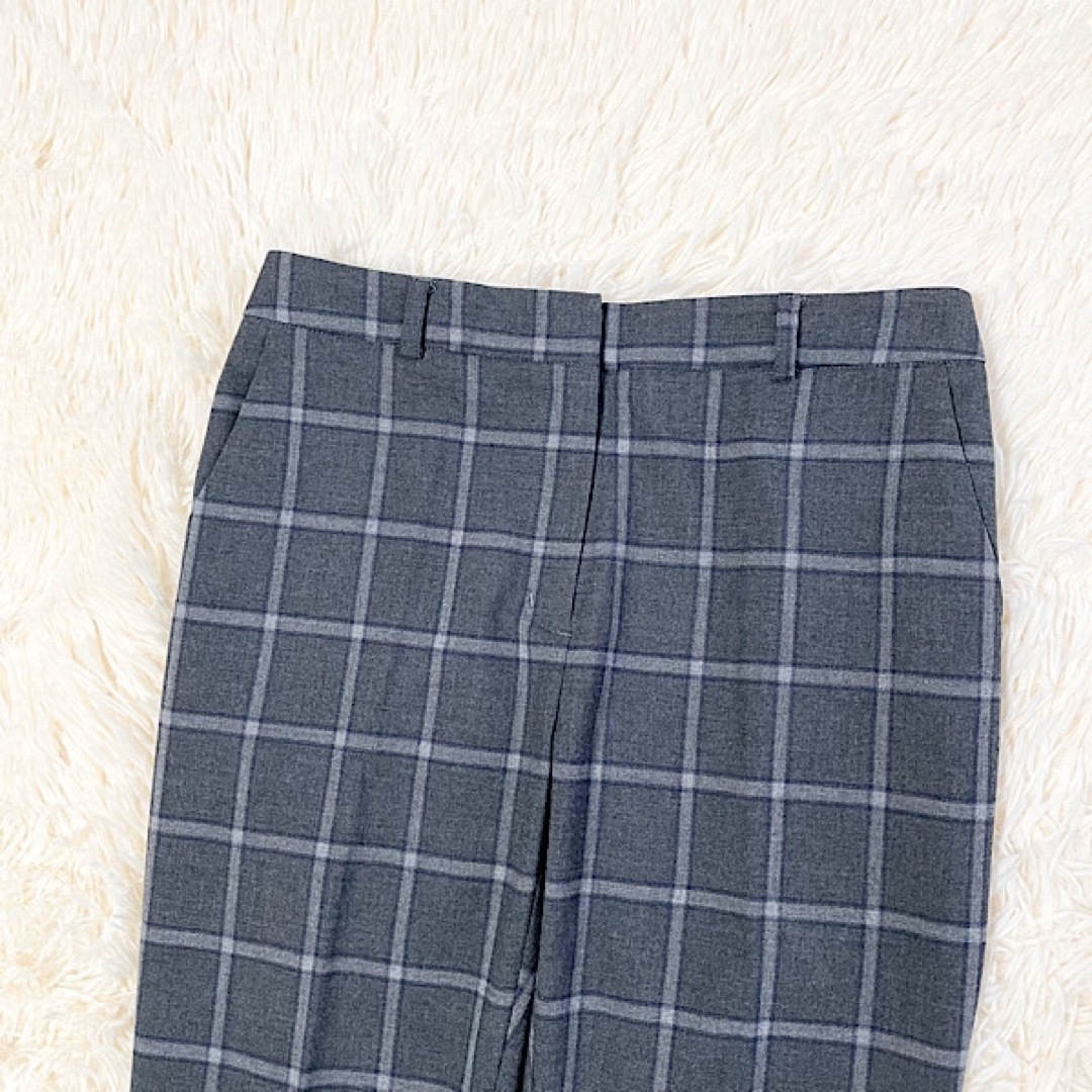 Demi-Luxe BEAMS(デミルクスビームス)のDemi-luxe BEAMS ビームス　パンツ　グレー　ネイビー　36 レディースのパンツ(カジュアルパンツ)の商品写真