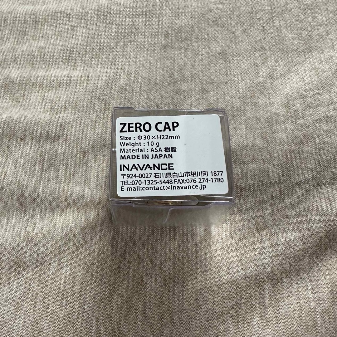 GOAL ZERO(ゴールゼロ)の新品 INAVANCE GOAL ZERO CAP ベージュ 三脚ネジ キャップ スポーツ/アウトドアのアウトドア(ライト/ランタン)の商品写真