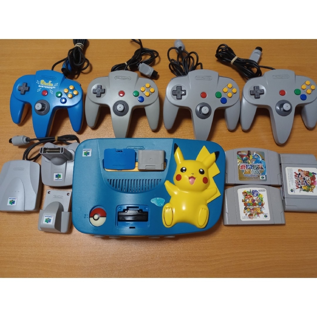 NINTENDO 64 ニンテンドー64 ピカチュウ ゲームボーイカラーソフト NINTENDO 64 ニンテンドー64 ピカチュウ ゲームボーイカラーソフト