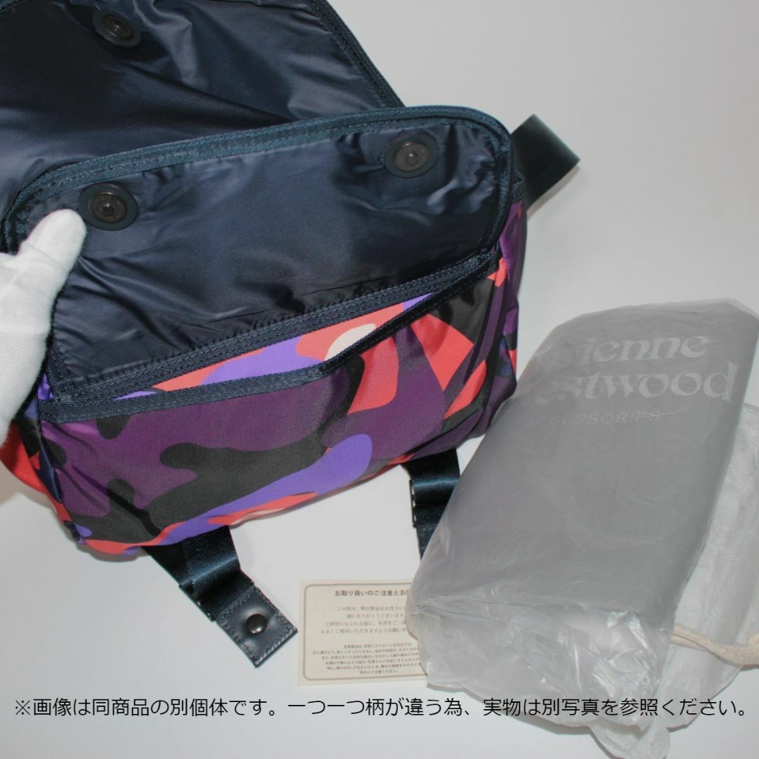 Vivienne Westwood(ヴィヴィアンウエストウッド)の新品 ヴィヴィアンウエストウッド オーブカモフラボディバッグ ユニセックス D メンズのバッグ(ボディーバッグ)の商品写真