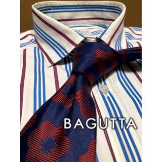 BAGUTTA - 新品 BAGUTTA バグッタ スリム メンズシャツ 風合い抜群 総