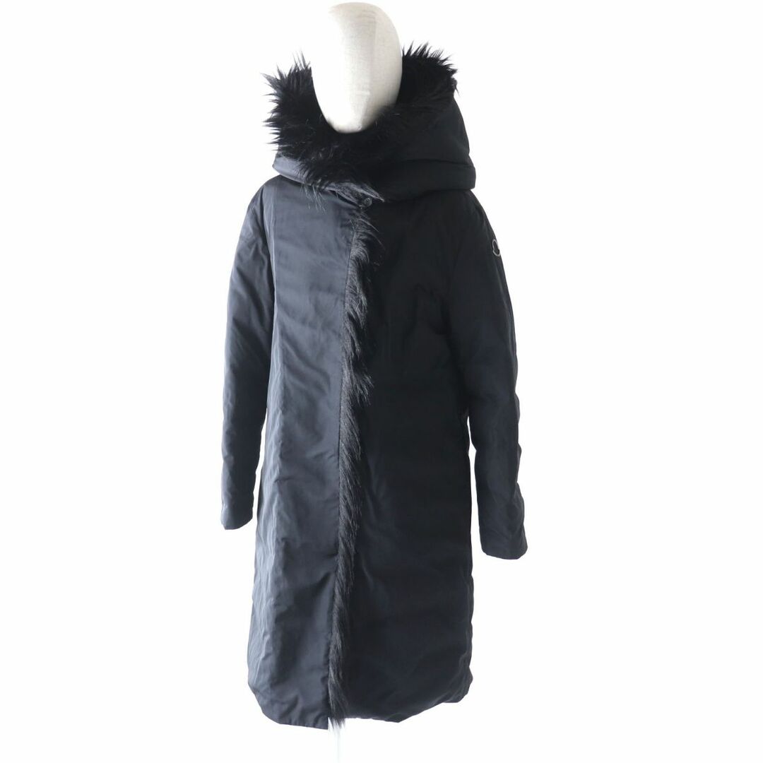 MONCLER(モンクレール)の極美品★国内正規品 MONCLER モンクレール  CRUCIANELLE 21-22AW フード付 エコファートリミング ロングダウンコート レディース 黒 2 h03-st30303-759 レディースのジャケット/アウター(ダウンコート)の商品写真