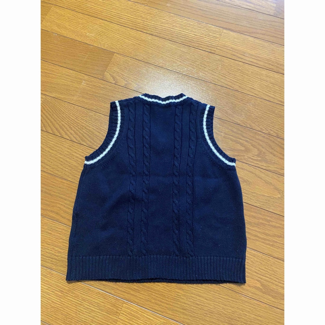 mikihouse(ミキハウス)のミキハウス　ベスト　100サイズ キッズ/ベビー/マタニティのキッズ服男の子用(90cm~)(ニット)の商品写真