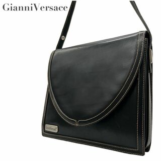 ジャンニヴェルサーチ(Gianni Versace)の良品　ジャンニ　ヴェルサーチ　s19 ショルダーバッグ　斜め掛け　黒　レザー(ショルダーバッグ)