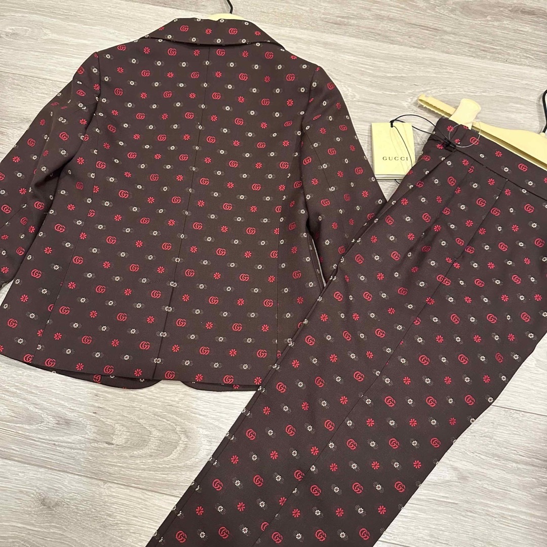 Gucci(グッチ)のGUCCI チルドレン　セットアップ　5Y 110cm キッズ/ベビー/マタニティのキッズ服男の子用(90cm~)(ドレス/フォーマル)の商品写真