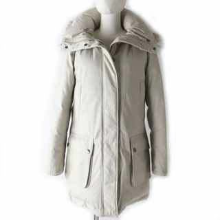 バーバリー(BURBERRY)の美品☆正規品 BURBERRY LONDON バーバリーロンドン B1C87-855-40 フォックスファー・フード付き ダウンコート ベージュ レディース 40(ダウンコート)