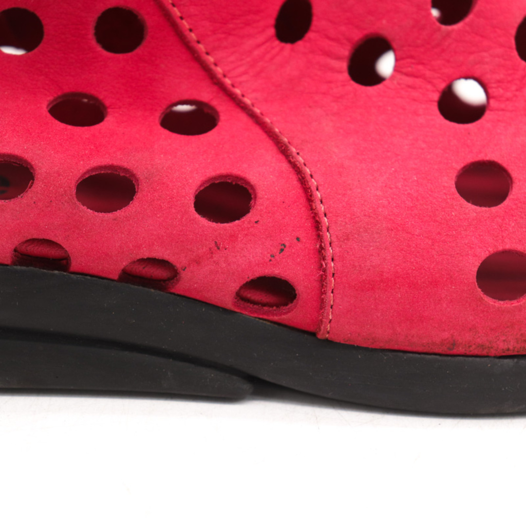 アルシュ ショートブーツ DATO パンチングレザー フラット ブランド シューズ 靴 レディース 38サイズ レッド arche レディースの靴/シューズ(ブーツ)の商品写真