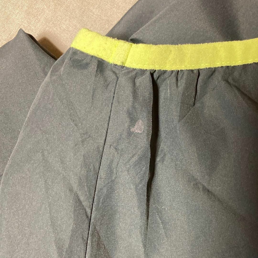 【US古着】フルジップアップ ナイロンジャケット モノトーン キングサイズ 3L メンズのジャケット/アウター(ナイロンジャケット)の商品写真