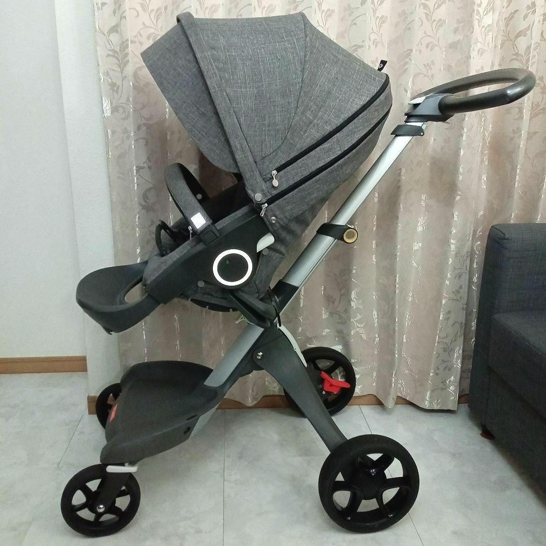 Stokke(ストッケ)の極美品♡【STOKKE】ベビーカー エクスプローリー／直接引渡し5000円引き キッズ/ベビー/マタニティの外出/移動用品(ベビーカー/バギー)の商品写真