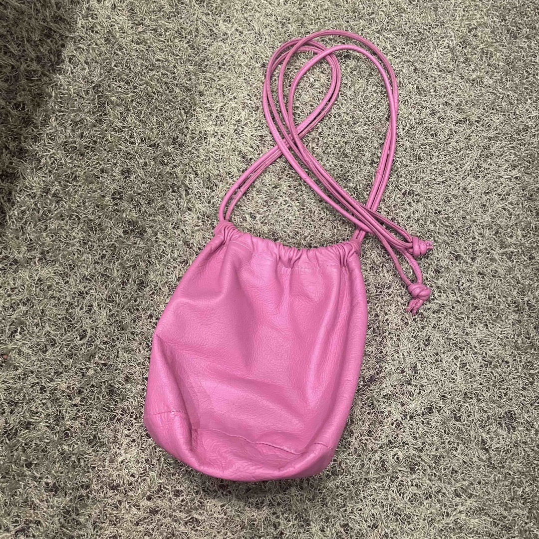 【ayakawasaki】small drawstring bag レディースのバッグ(ショルダーバッグ)の商品写真