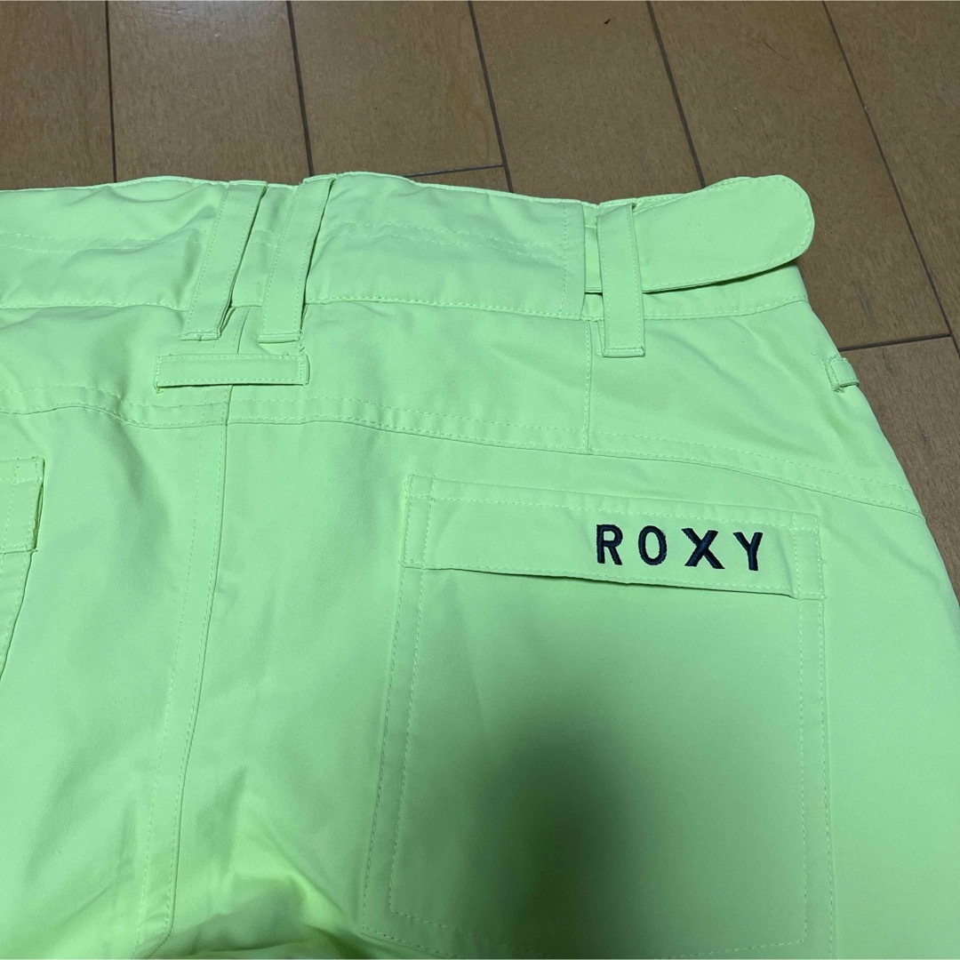 Roxy(ロキシー)のロキシー　スノボー　ウエア　パンツXS スポーツ/アウトドアのスノーボード(ウエア/装備)の商品写真